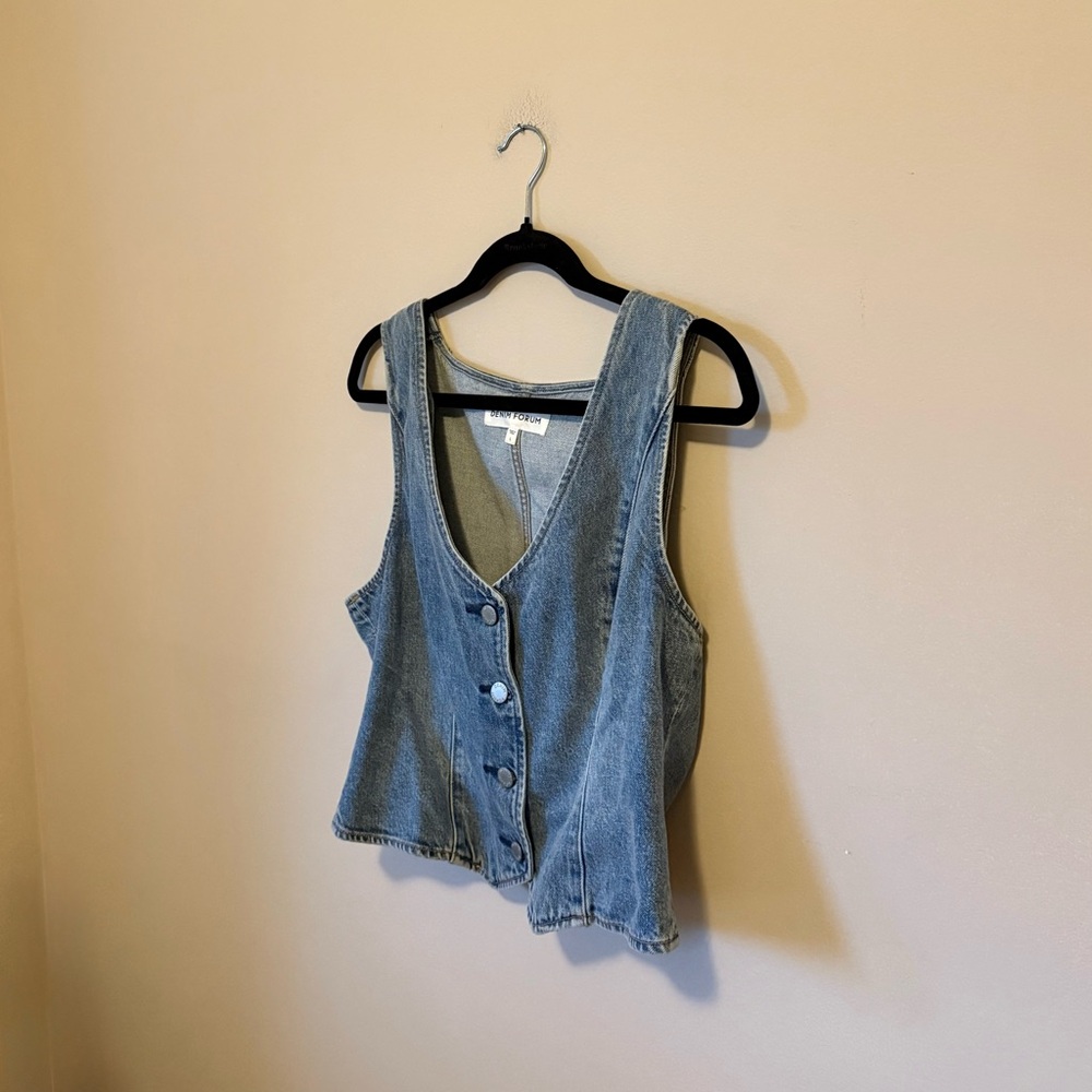 Denim Forum Button-Up Women's Vest - Aritzia